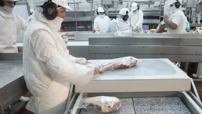 Más carne para China: frigoríficos ya pueden enviar cortes enfriados y con hueso